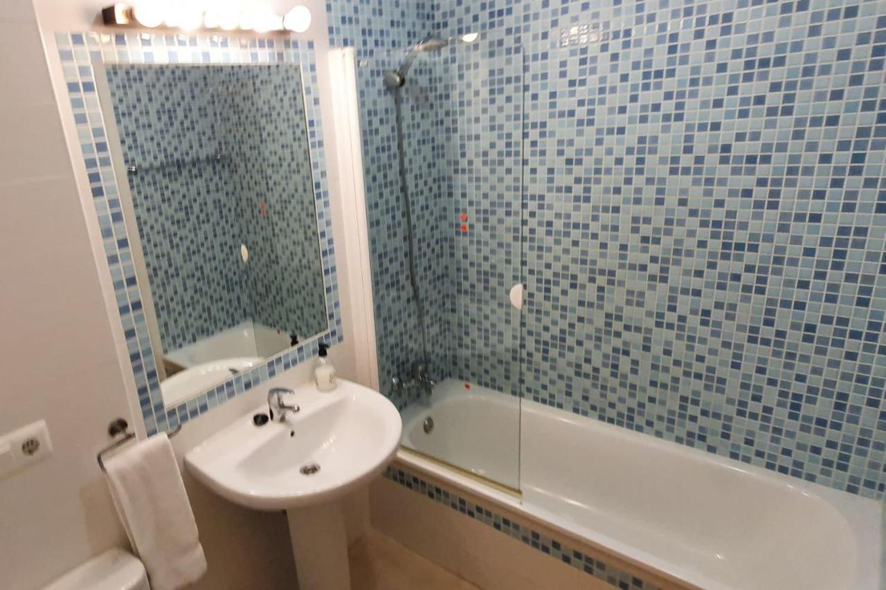 Nerja Paradise Rentals - Apt Chimenea A1E Екстер'єр фото